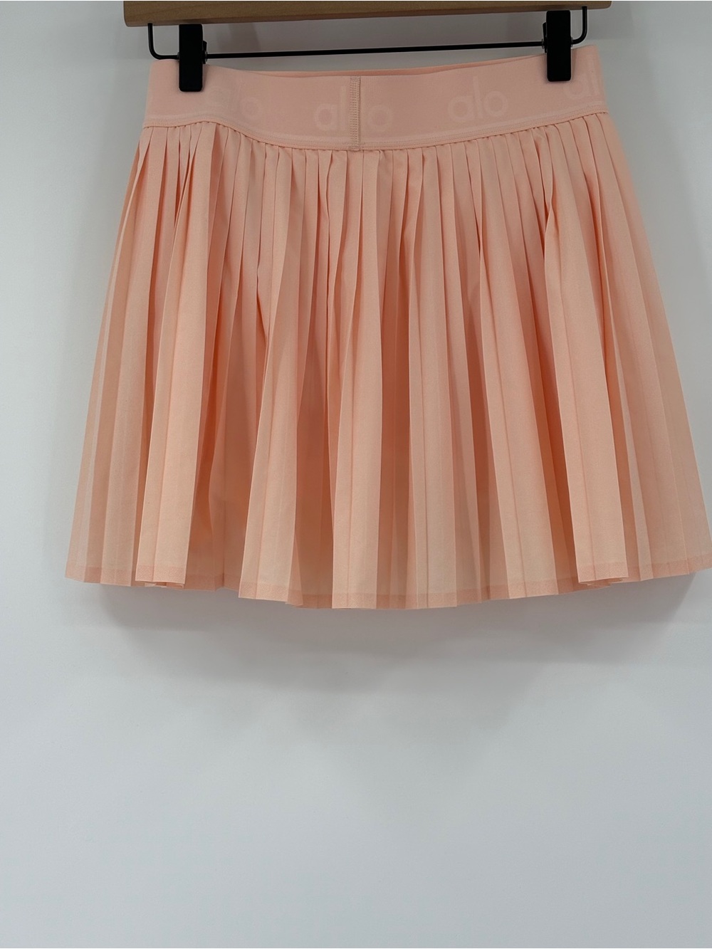 Alo Yoga Aces Tennis Skirt Peach Pink Pleated Skort Size M - Picture 10 of 15